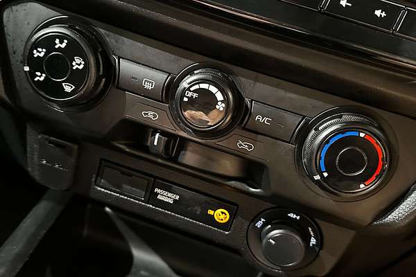 2022 Isuzu D-MAX SX  4X4