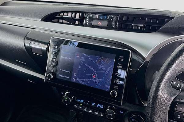 2021 Toyota Hilux SR5 GUN126R 4X4