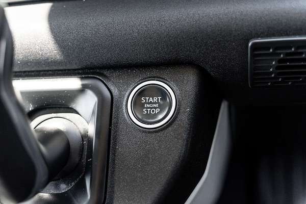 2020 Land Rover Defender 110 D240 S L663