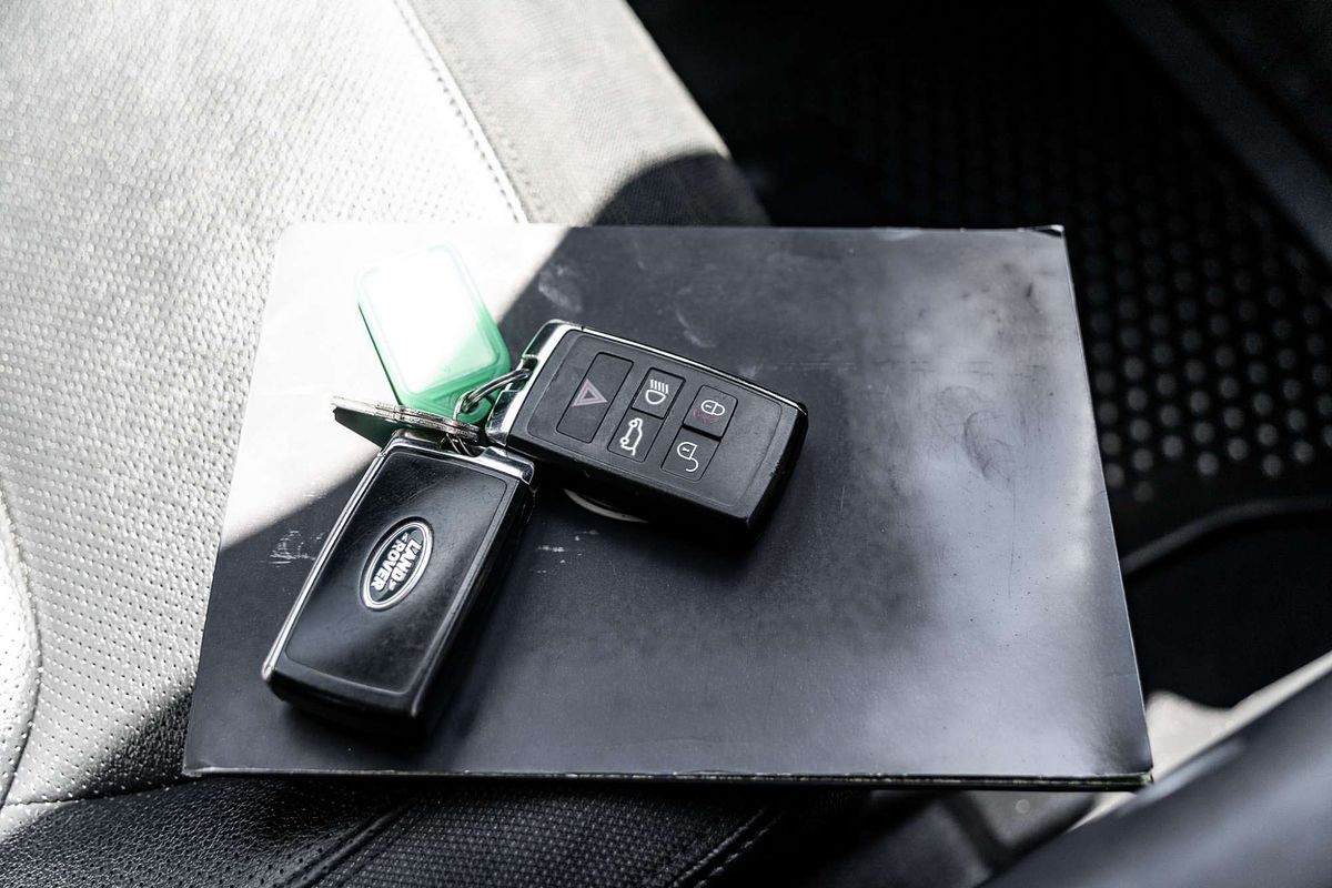 2020 Land Rover Defender 110 D240 S L663