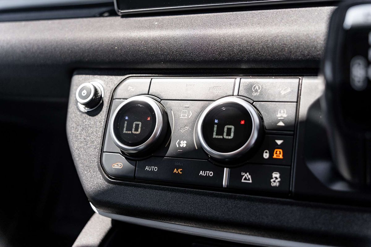 2020 Land Rover Defender 110 D240 S L663