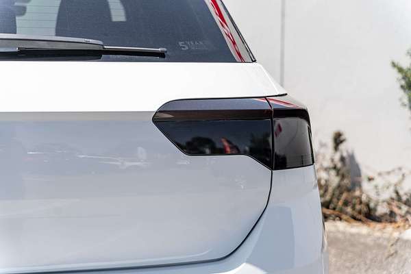 2023 Volkswagen T-Roc R D11