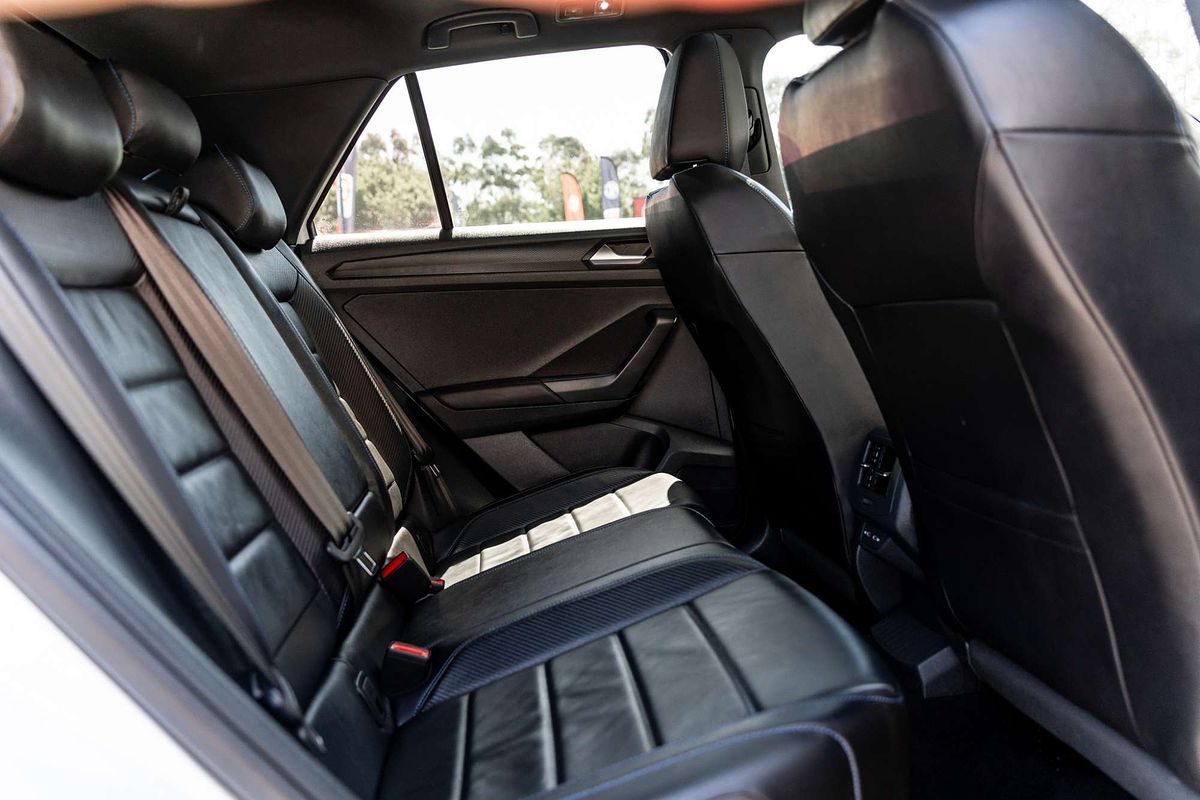 2023 Volkswagen T-Roc R D11