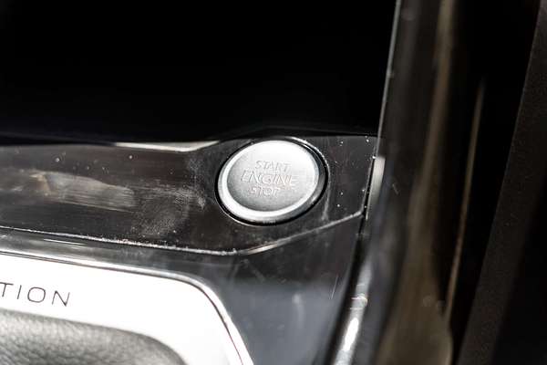 2023 Volkswagen T-Roc R D11