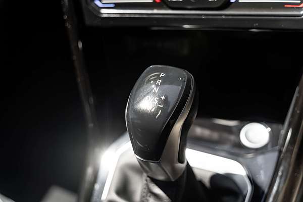 2023 Volkswagen T-Roc R D11