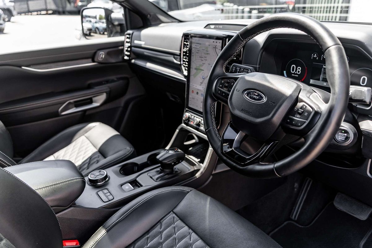 2024 Ford Everest Platinum 3.0L