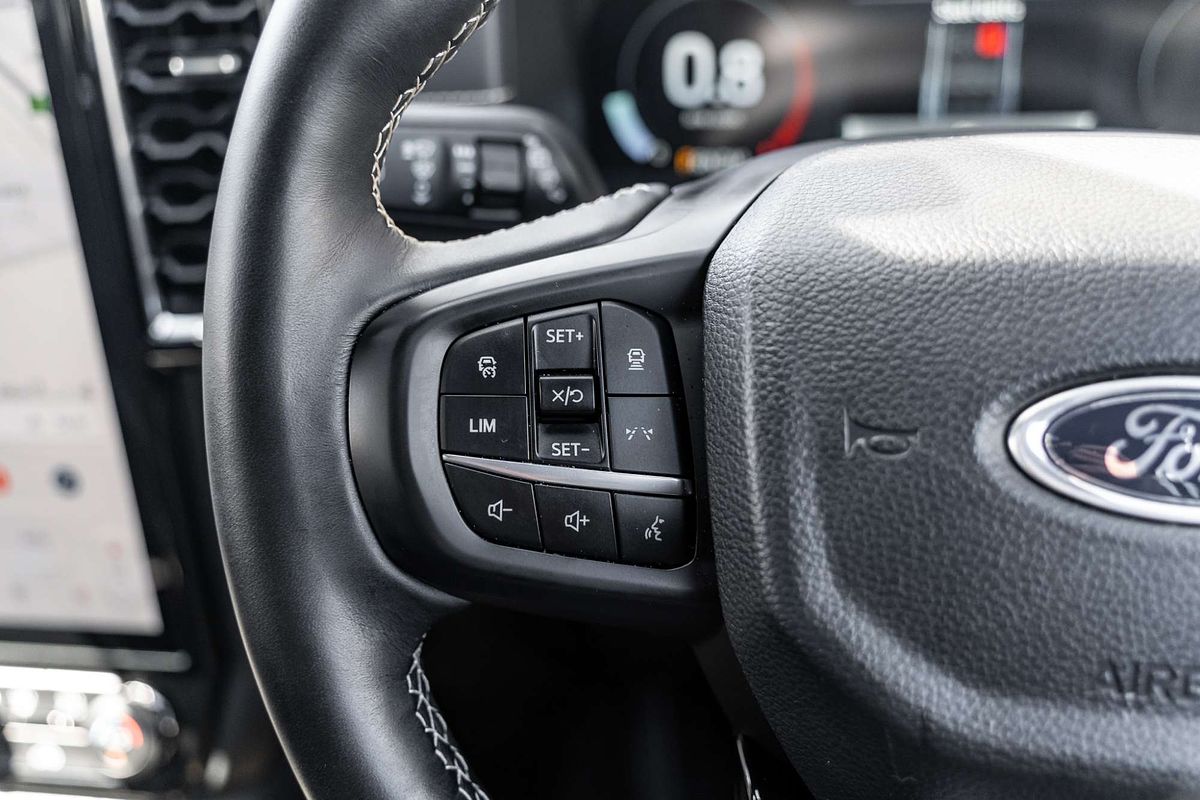 2024 Ford Everest Platinum 3.0L