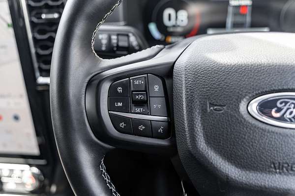 2024 Ford Everest Platinum 3.0L