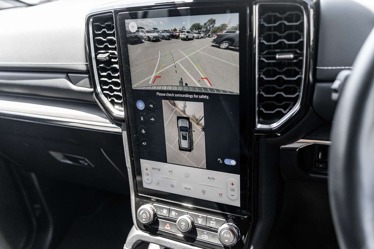 2024 Ford Everest Platinum 3.0L