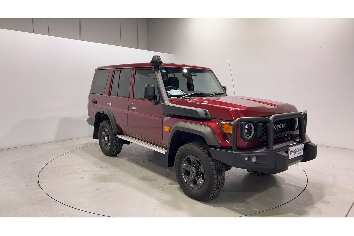 2024 Toyota Landcruiser GXL GDJL76R