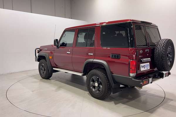 2024 Toyota Landcruiser GXL GDJL76R