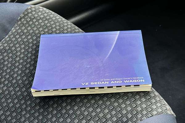 2005 Holden Commodore Executive VZ