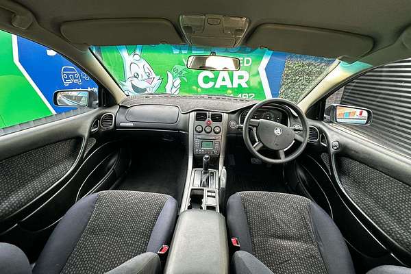 2005 Holden Commodore Executive VZ
