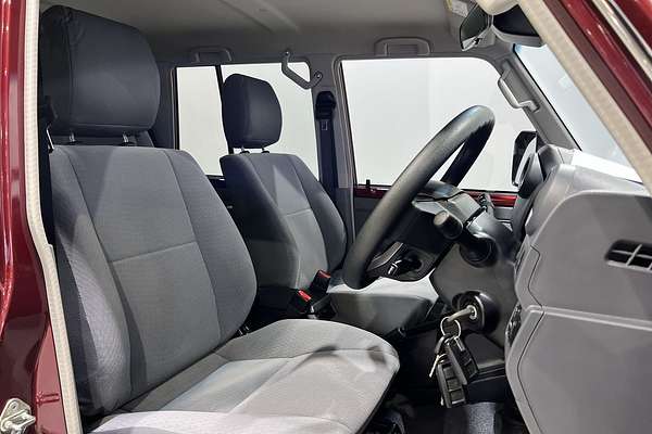 2024 Toyota Landcruiser GXL GDJL76R