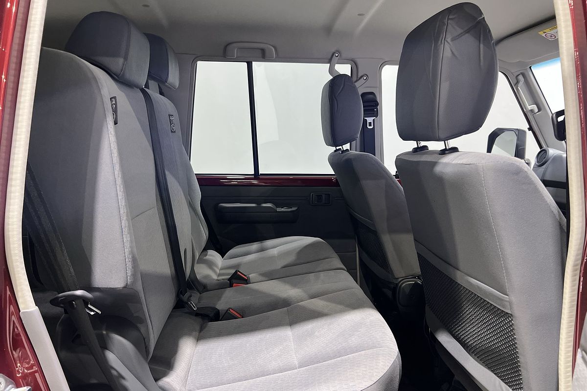 2024 Toyota Landcruiser GXL GDJL76R