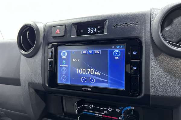 2024 Toyota Landcruiser GXL GDJL76R