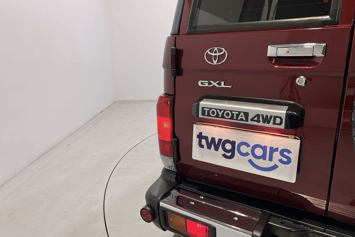 2024 Toyota Landcruiser GXL GDJL76R