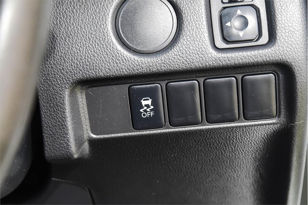 2020 Mitsubishi Triton GLX MR Rear Wheel Drive