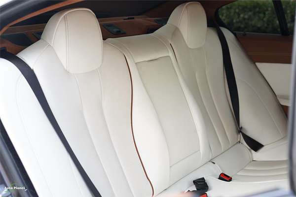 2014 BMW 6 Series 650i F06