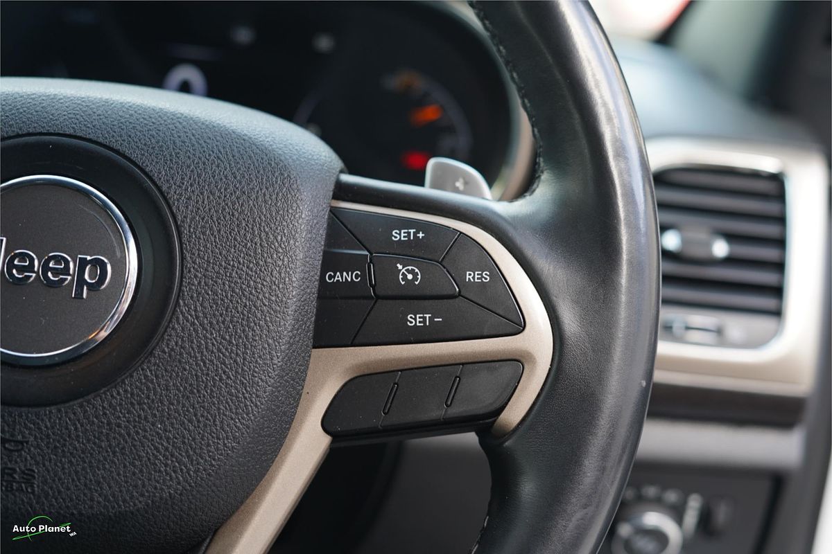 2014 Jeep Grand Cherokee Laredo WK