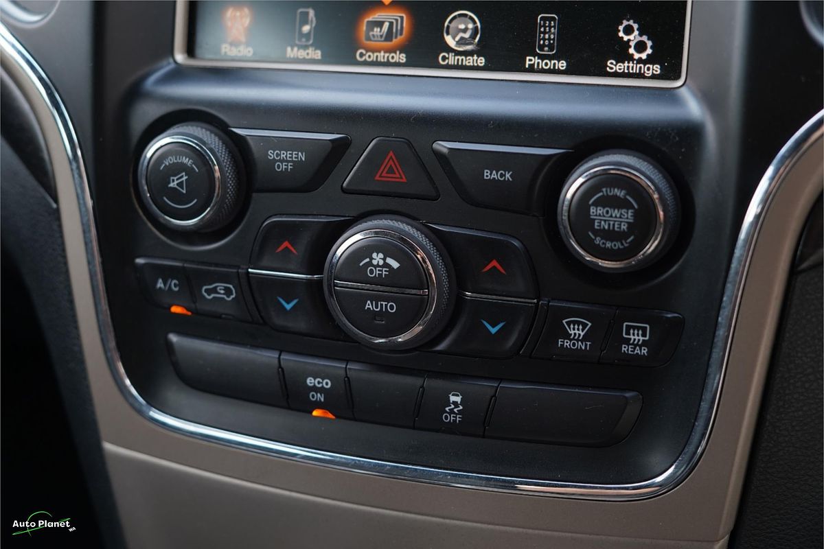 2014 Jeep Grand Cherokee Laredo WK