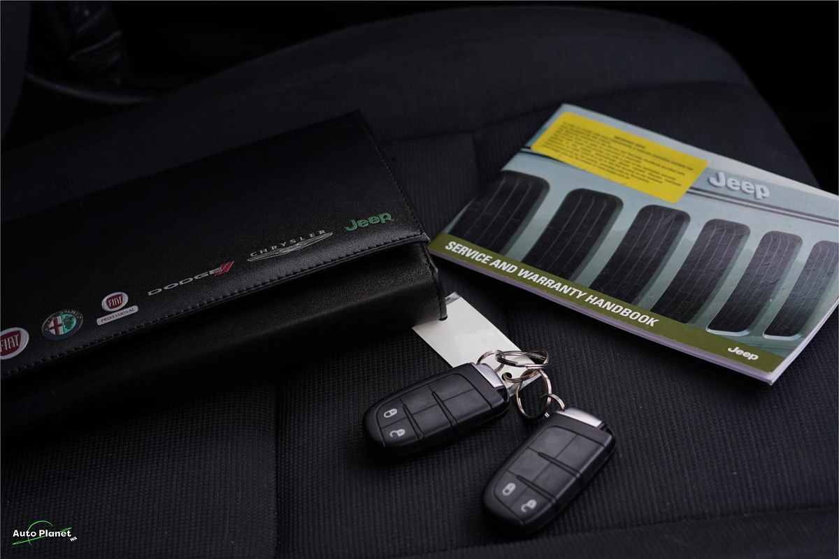 2014 Jeep Grand Cherokee Laredo WK