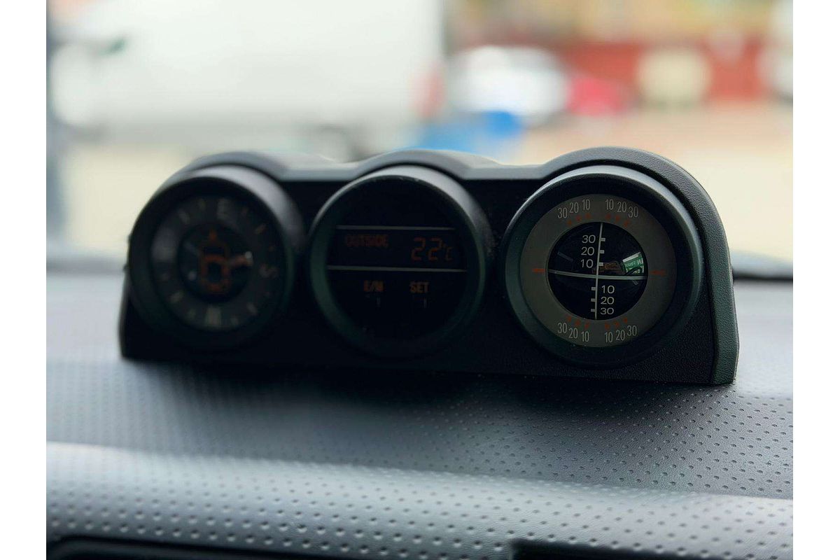 2012 Toyota FJ Cruiser  GSJ15R