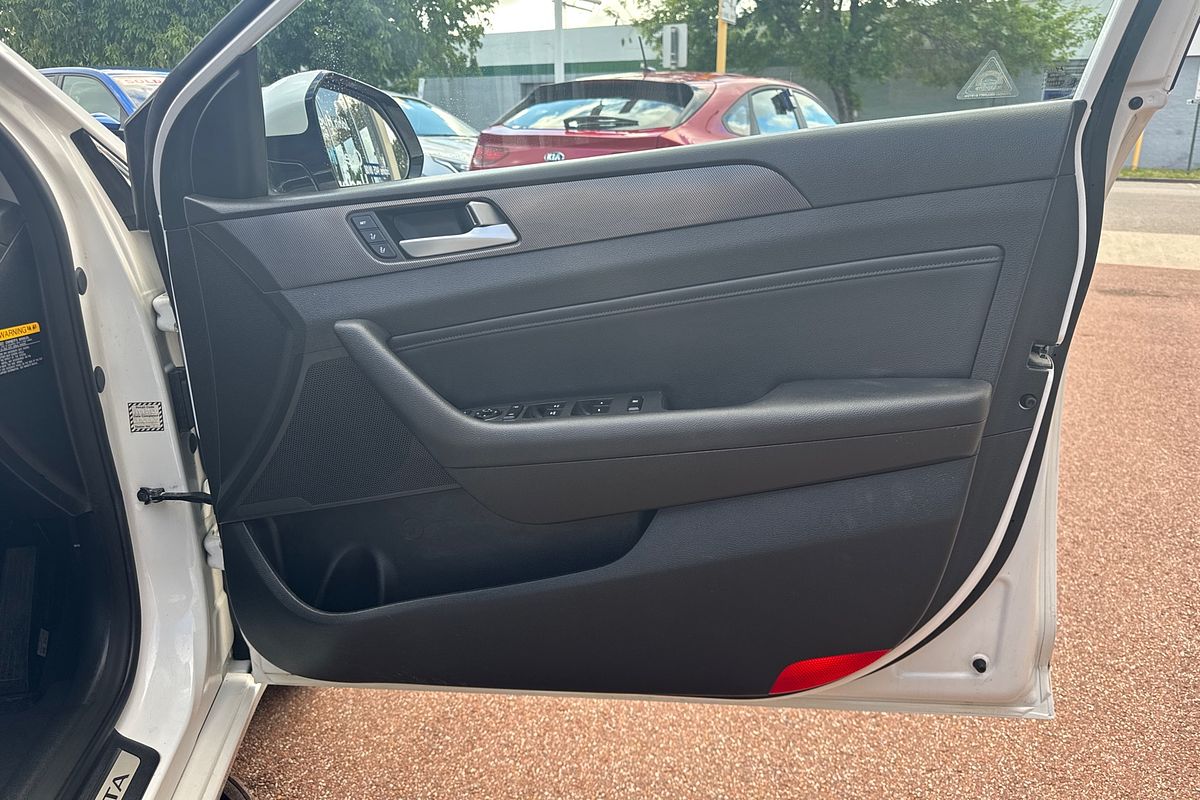 2015 Hyundai Sonata Premium LF