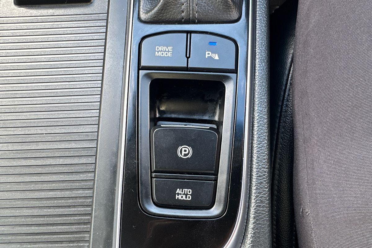 2015 Hyundai Sonata Premium LF