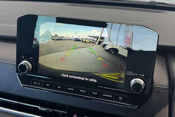 2023 Mitsubishi Outlander LS Black Edition ZM