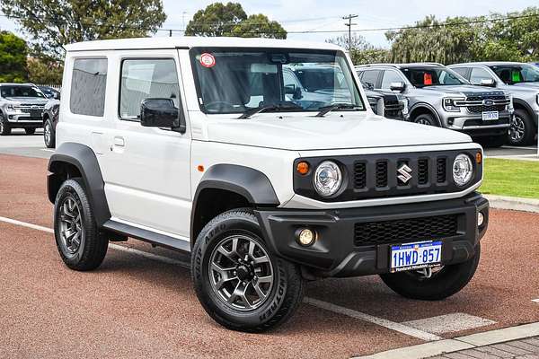 2023 Suzuki Jimny GLX GJ
