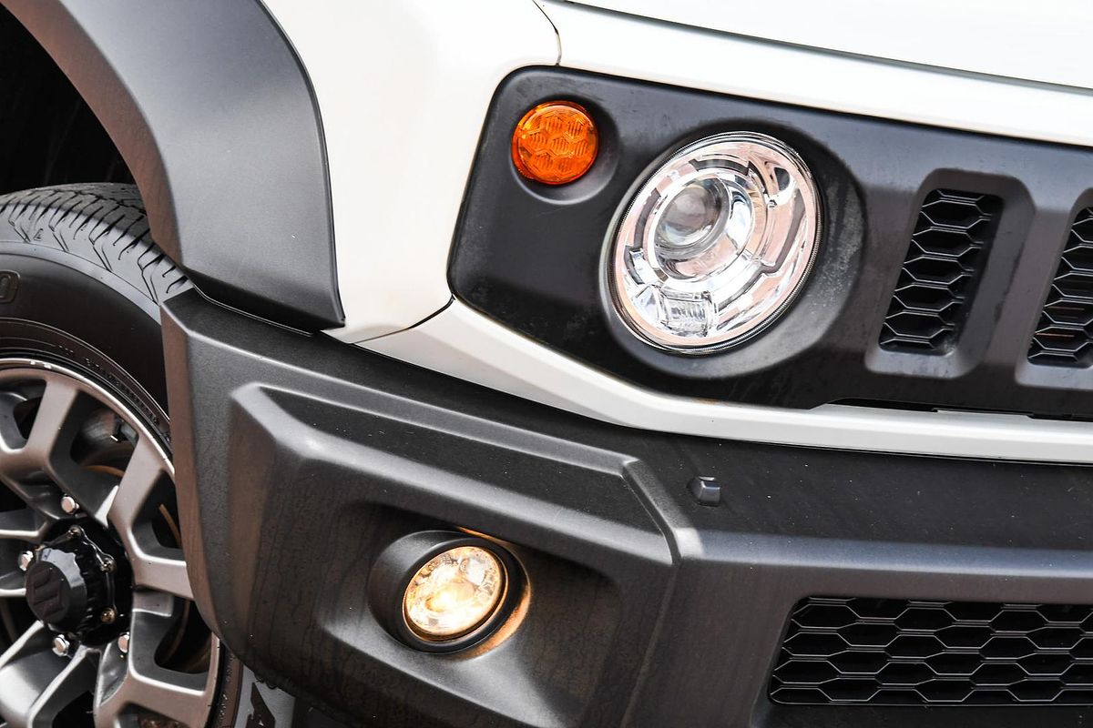 2023 Suzuki Jimny GLX GJ