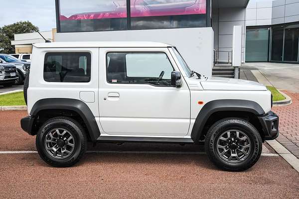 2023 Suzuki Jimny GLX GJ