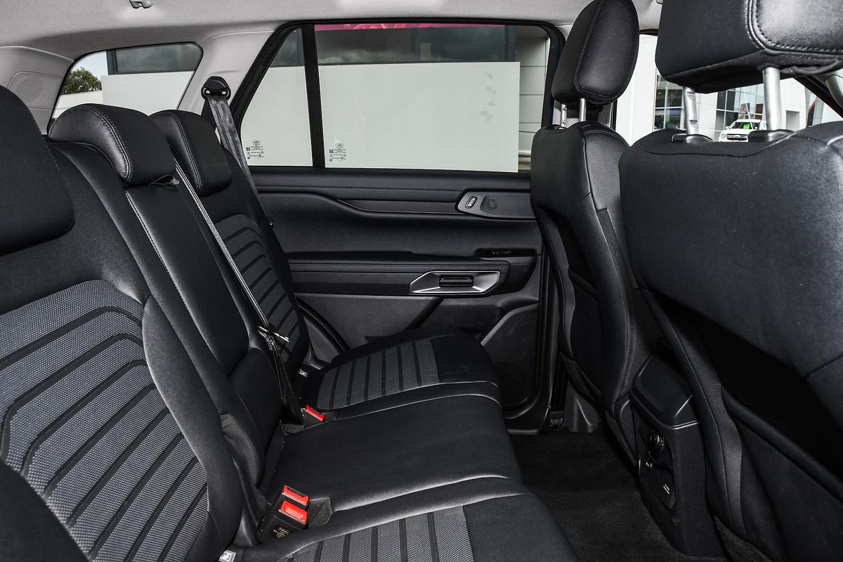 2025 Ford Everest Sport 2.0L