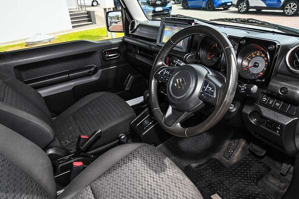 2023 Suzuki Jimny GLX GJ