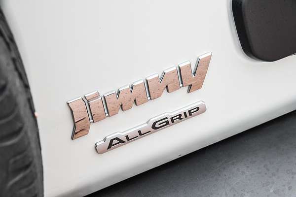 2023 Suzuki Jimny GLX GJ