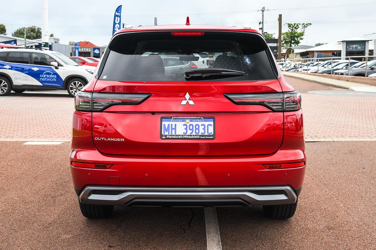 2025 Mitsubishi Outlander LS ZM