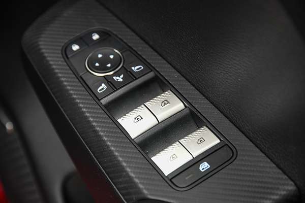 2025 Mitsubishi Outlander LS ZM