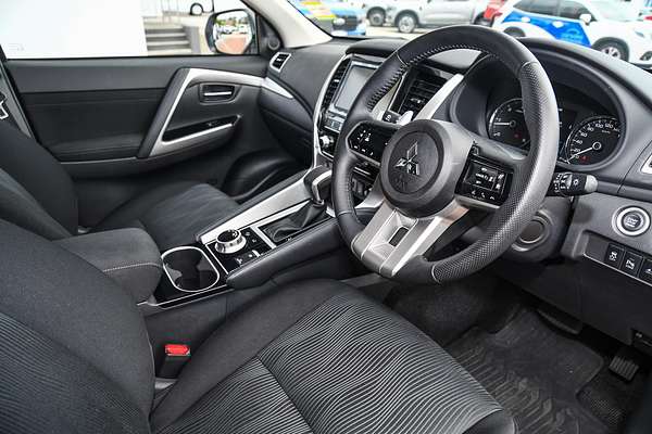 2025 Mitsubishi Pajero Sport GLS QG