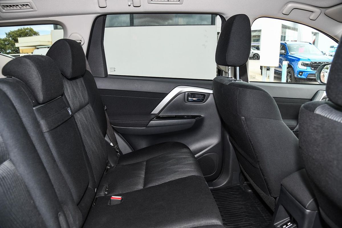 2025 Mitsubishi Pajero Sport GLS QG