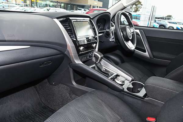 2025 Mitsubishi Pajero Sport GLS QG