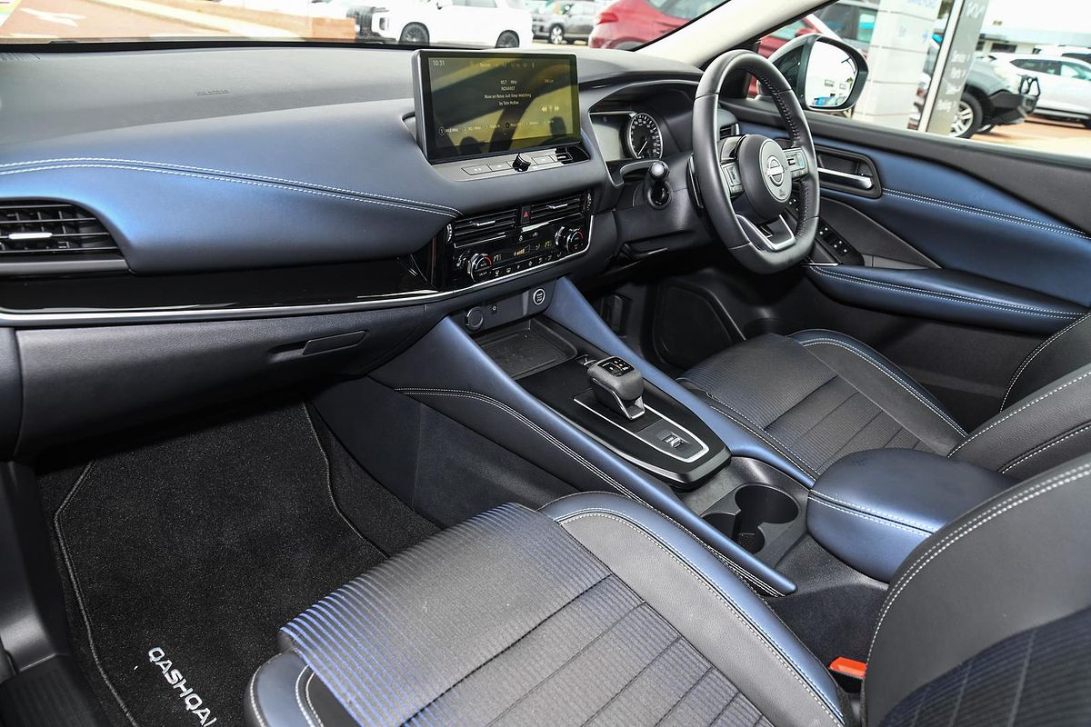 2023 Nissan QASHQAI ST-L J12
