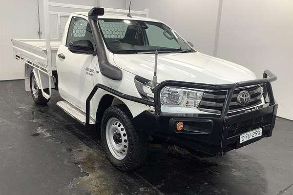 2018 Toyota Hilux SR GUN126R 4X4