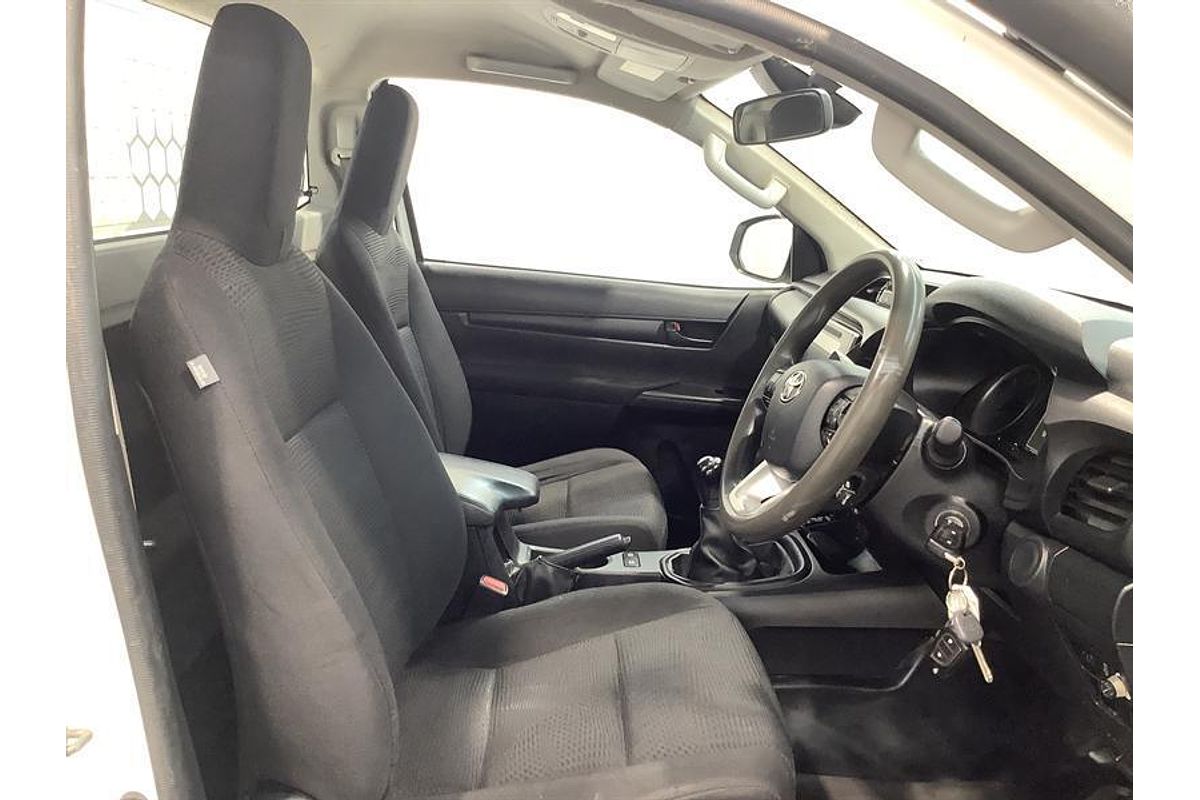 2018 Toyota Hilux SR GUN126R 4X4