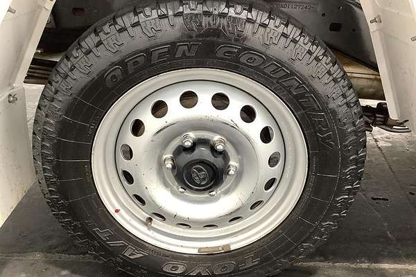 2018 Toyota Hilux SR GUN126R 4X4