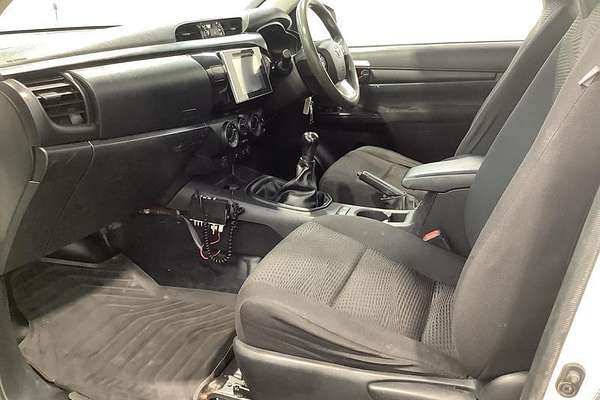 2018 Toyota Hilux SR GUN126R 4X4