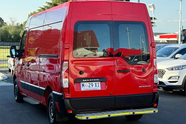 2017 Renault Master X62 MWB Mid Roof