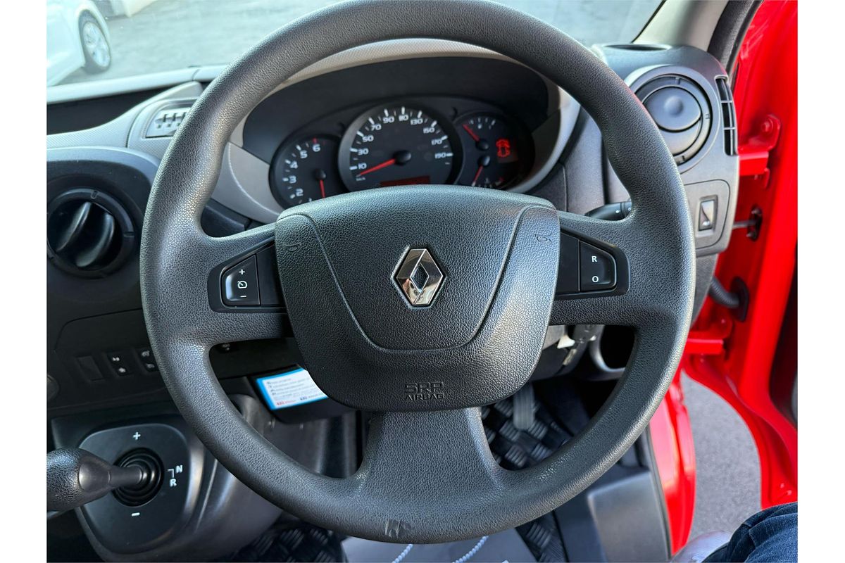 2017 Renault Master X62 MWB Mid Roof