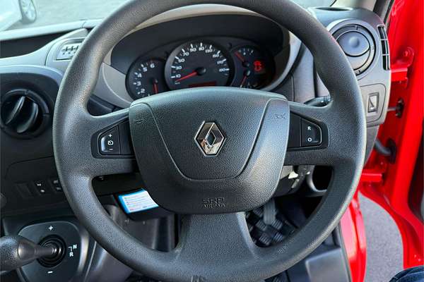 2017 Renault Master X62 MWB Mid Roof