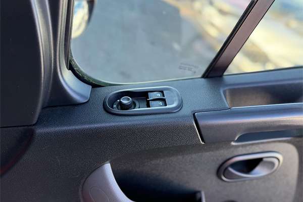 2017 Renault Master X62 MWB Mid Roof